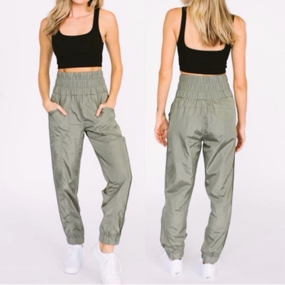 Free People Movement NEW Green Joggers The Way Home Minimalist Pants Active Sz S